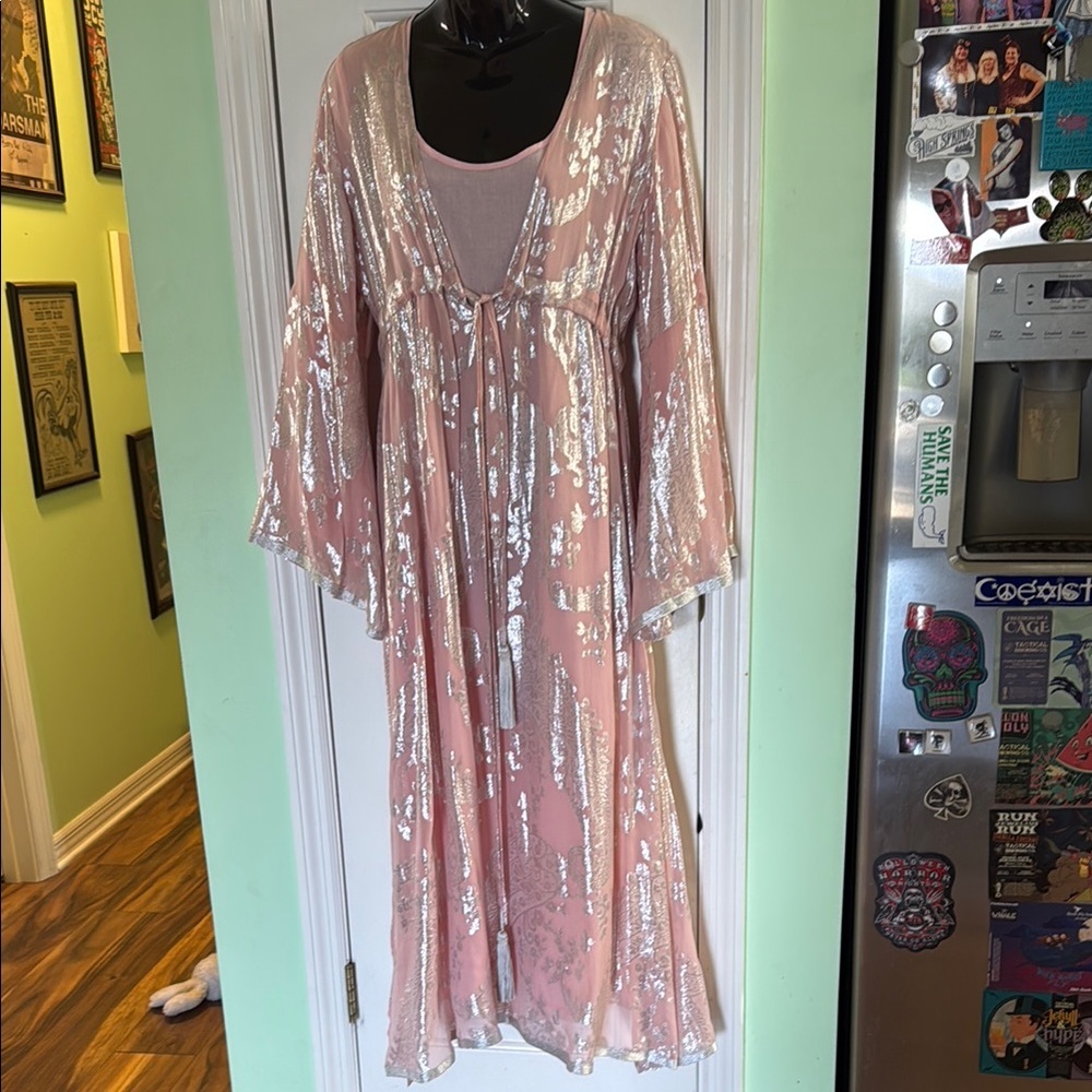 Soft Surroundings Vintage Pink & Silver Empire Waist Romantic Midi Dress Size M